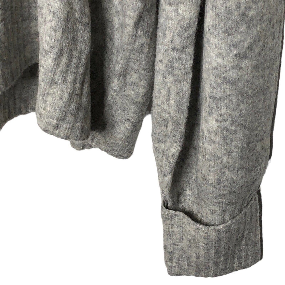 NWT Elan Womens V Neck Sweater Size Large Gray Lightweight Soft & Cozy - Picture 7 of 12
